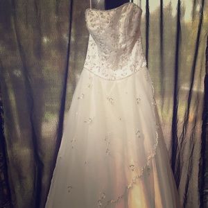 👰Beautiful Wedding Dress👰